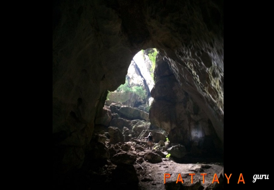 пещера.jpg